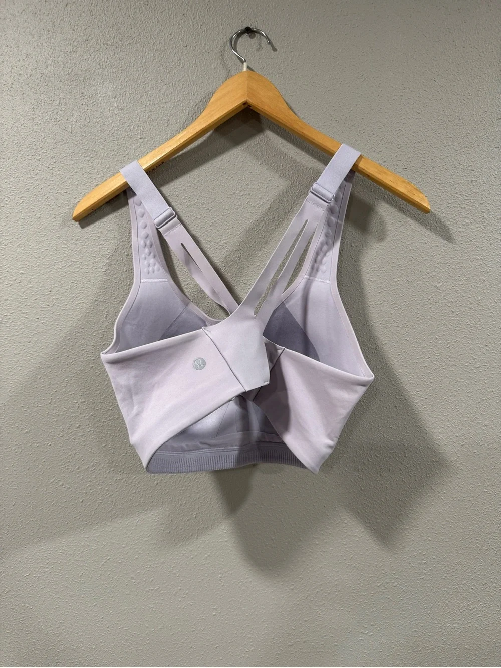 NWT Lululemon AirSupport Bra *High Support Faint Lavender / Peri Purple - Picture 5 of 8